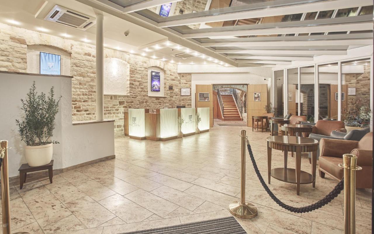 Kluet Hotel Hamelin Exterior photo